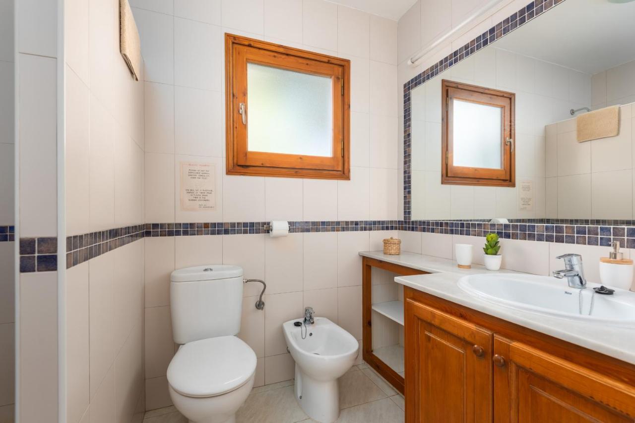 Villa Acantilado Ferreries Bagian luar foto