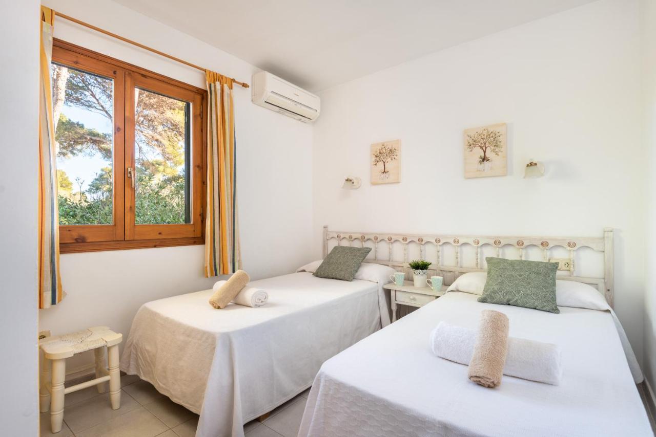 Villa Acantilado Ferreries Bagian luar foto